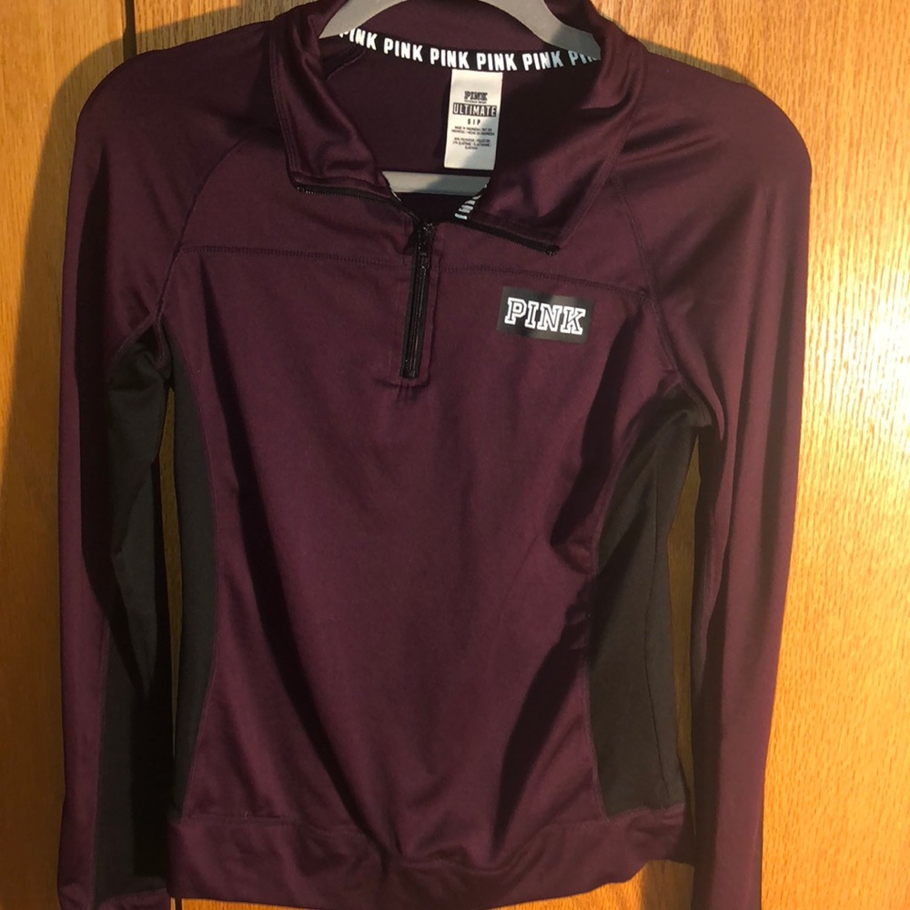Long sleeve maroon athletic top